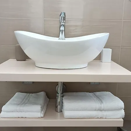 Smilax - Hydruntum Guest house Otranto