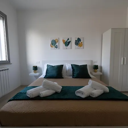 Smilax - Hydruntum Guest house *